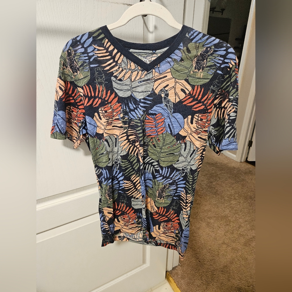 American Rag Multicolor Tropical Print Short Sleeve Tee